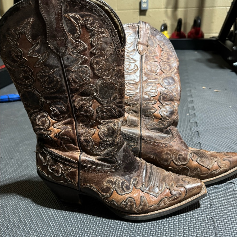 Ariat Boots. 10B